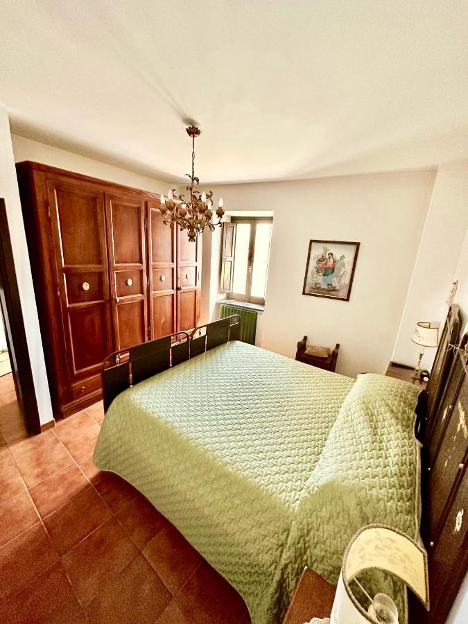 Вілла Casa San Ferrante Челано Екстер'єр фото