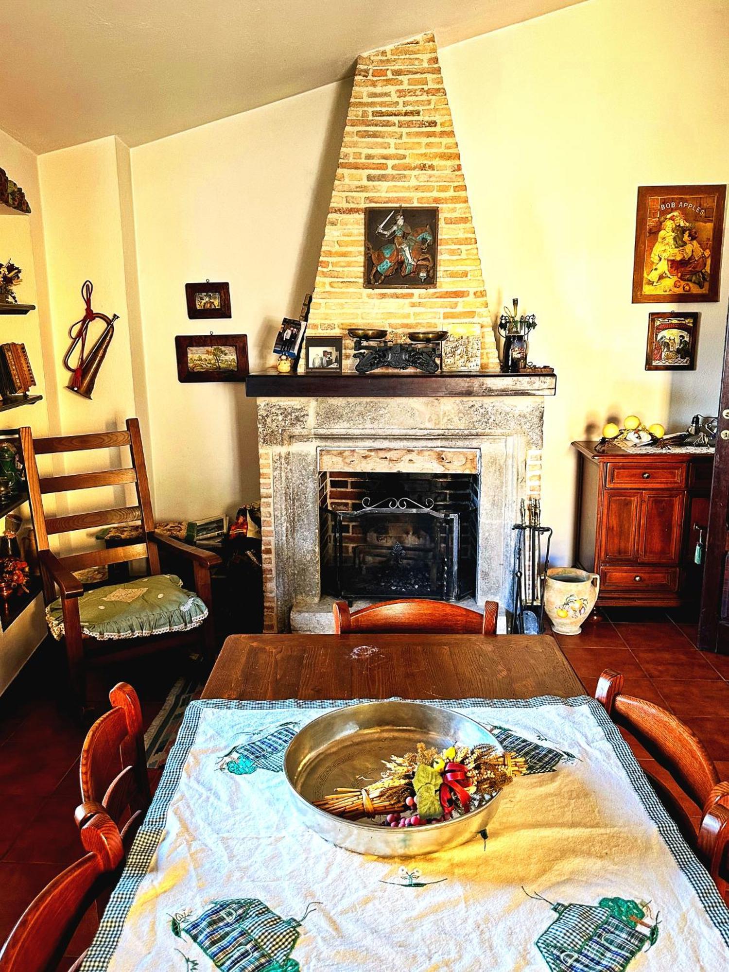 Вілла Casa San Ferrante Челано Екстер'єр фото